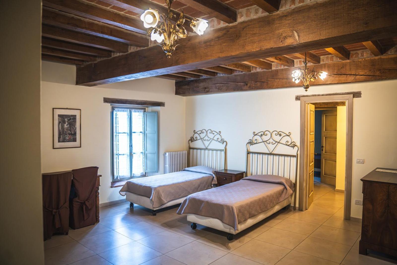 Cortemaggiore Hotel La Tavola Rotonda חדר תמונה